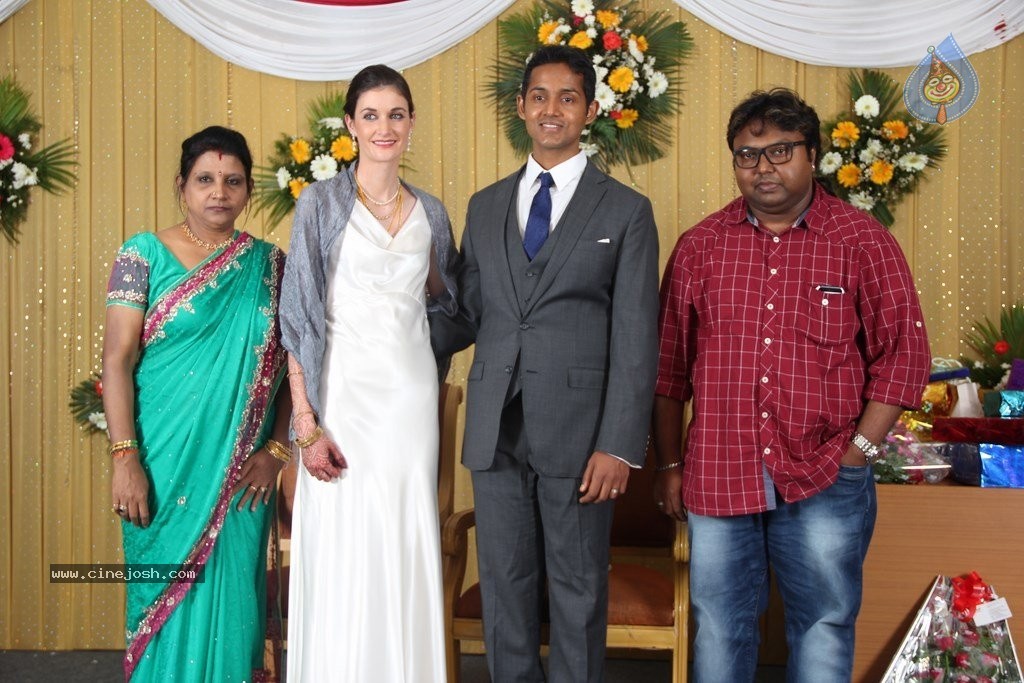 Reporter Anupama Subramanian Son Wedding Reception  - 100 / 107 photos