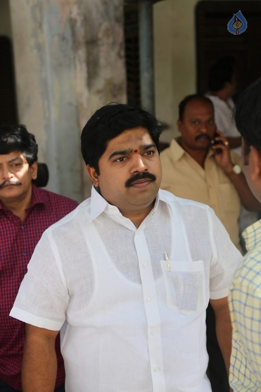 RGV Meets Devineni Nehru - 38 / 63 photos