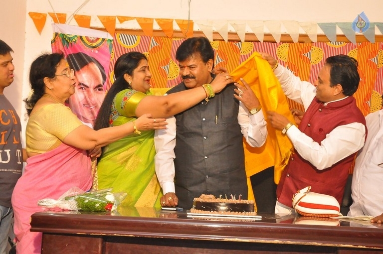 RK Goud Birthday Celebrations - 24 / 40 photos