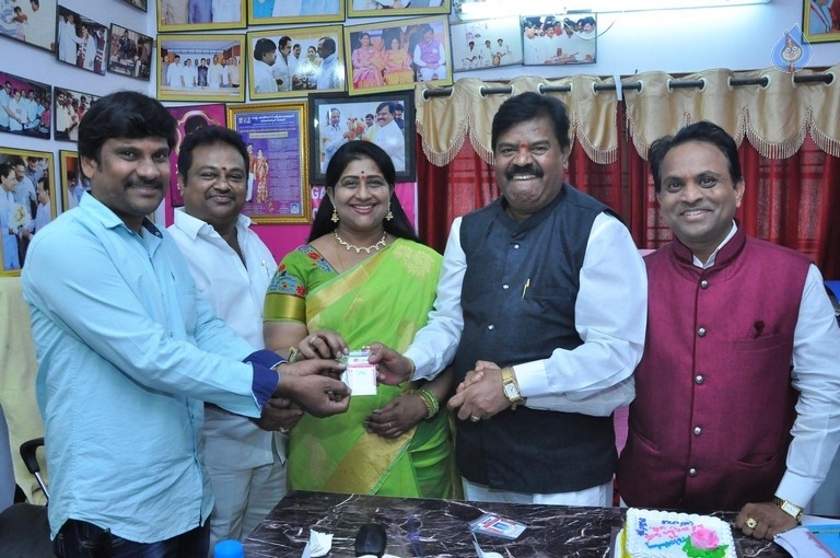 RK Goud Birthday Celebrations - 31 / 40 photos