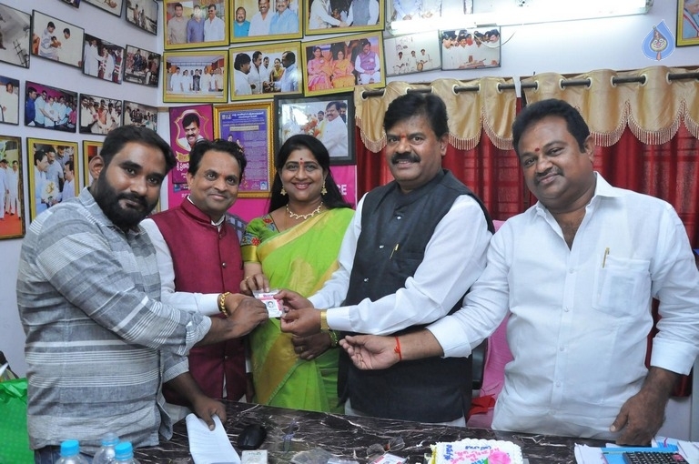 RK Goud Birthday Celebrations - 32 / 40 photos