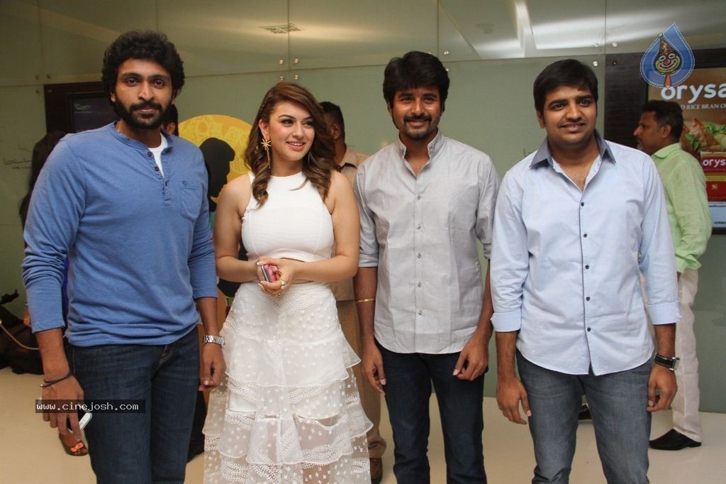 Romeo Juliet Tamil Movie Premiere Show - 25 / 50 photos