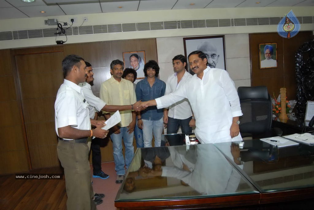 S.S Rajamouli and Vaada Team Meets CM - 1 / 14 photos