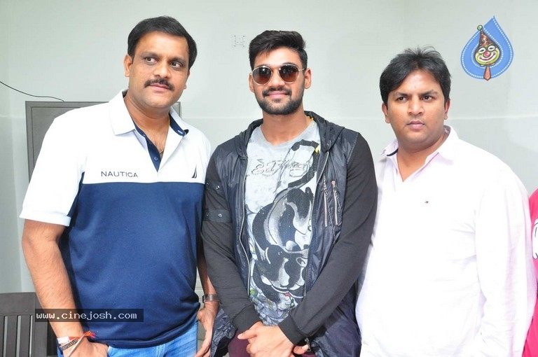 Saakshyam Movie Success Tour at Nalgonda - 12 / 32 photos