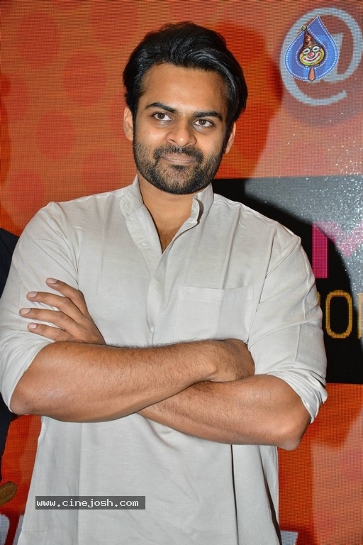 Sai Dharam Tej Launches Sunrisers Hyderabad T Shirt  - 31 / 34 photos