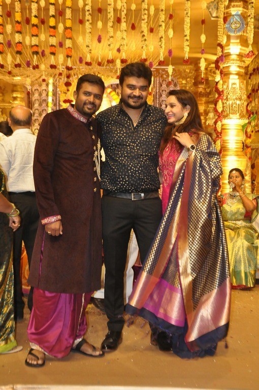 Sai Rajesh and Divya Wedding Photos - 19 / 82 photos