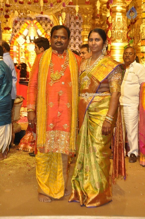 Sai Rajesh and Divya Wedding Photos - 50 / 82 photos