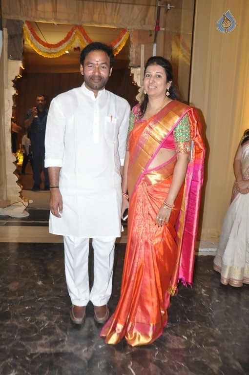 Sai Rajesh and Divya Wedding Photos - 82 / 82 photos