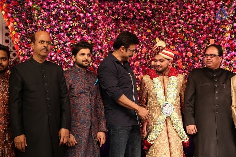 Saif Khalid Shareef Wedding Photos - 47 / 144 photos