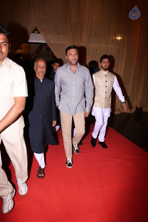 Saif Khalid Shareef Wedding Photos - 52 / 144 photos