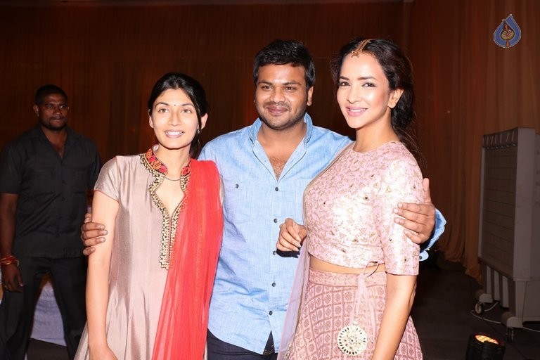 Saif Khalid Shareef Wedding Photos - 61 / 144 photos