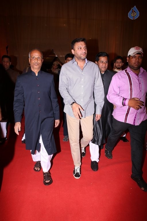 Saif Khalid Shareef Wedding Photos - 116 / 144 photos