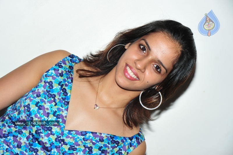 Saina Nehwal Gallery - 10 / 35 photos