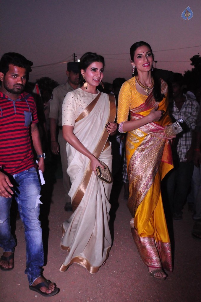 Samantha at Gudi Sambaralu Event - 9 / 39 photos