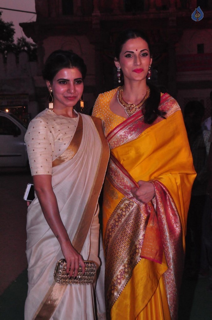 Samantha at Gudi Sambaralu Event - 16 / 39 photos