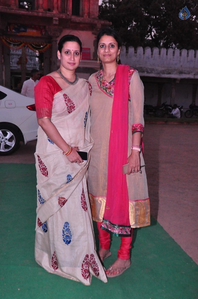 Samantha at Gudi Sambaralu Event - 21 / 39 photos