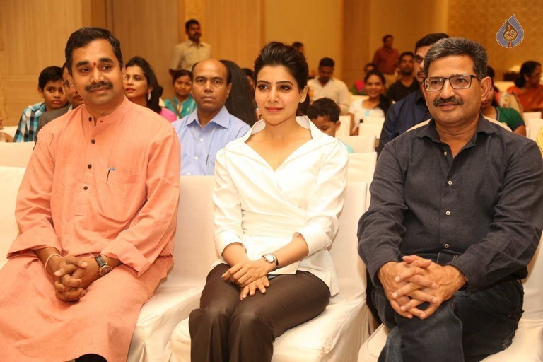 Samantha at Maxcure Hospitals Organs Donation Event - 44 / 53 photos