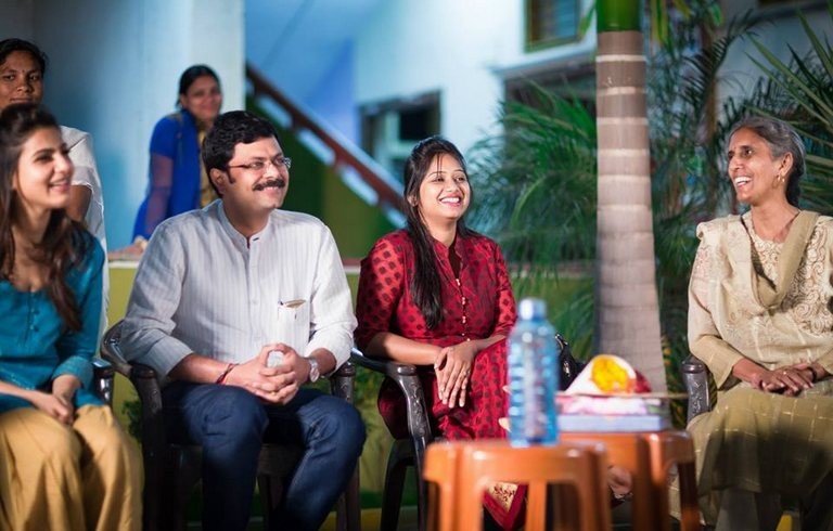 Samantha Celebrates Diwali at Pratyusha Foundation  - 31 / 33 photos