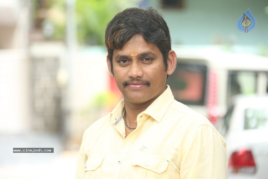 Santhosh Srinivas Stills - 13 / 66 photos