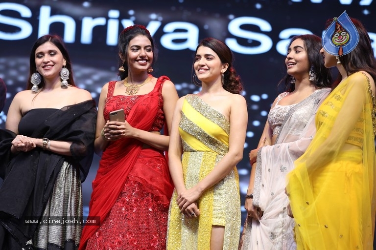 Santosham Awards 2019 Photo 13 of 38