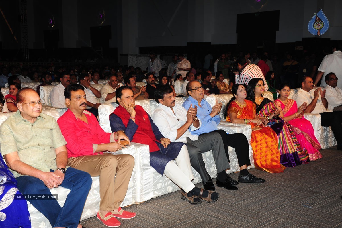 Santosham Film Awards 2014 - 39 / 86 photos