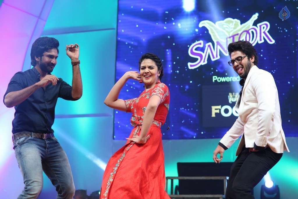 Santosham South India Film Awards 2016 Photos - 53 / 91 photos