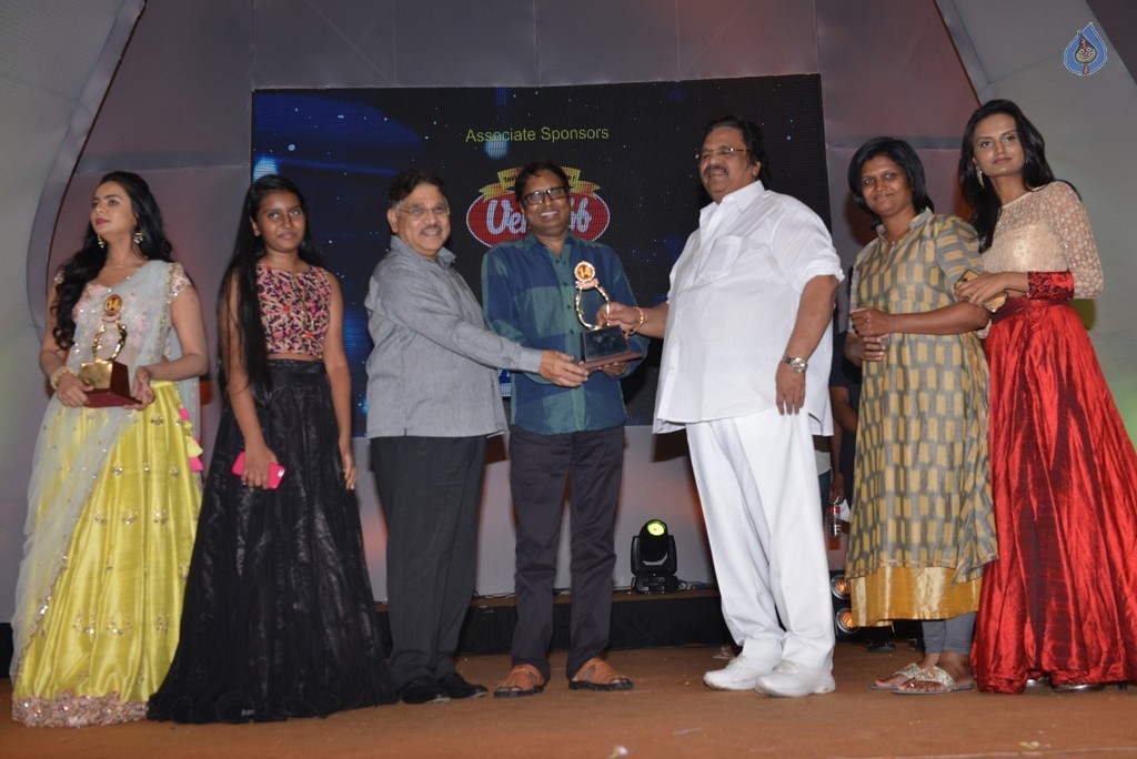 Santosham South India Film Awards 2016 Photos - 87 / 91 photos