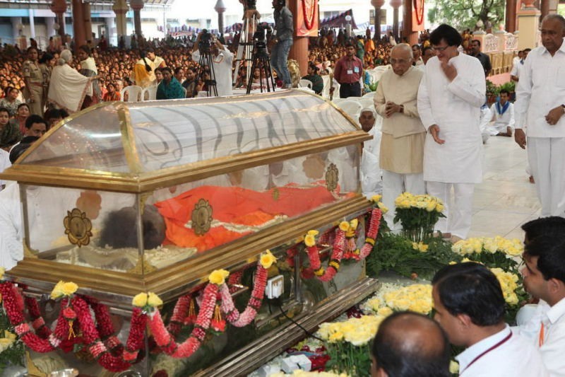 Sathya Sai Baba Maha Samadhi Photos - 7 / 59 photos