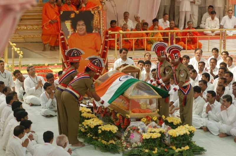 Sathya Sai Baba Maha Samadhi Photos - 33 / 59 photos