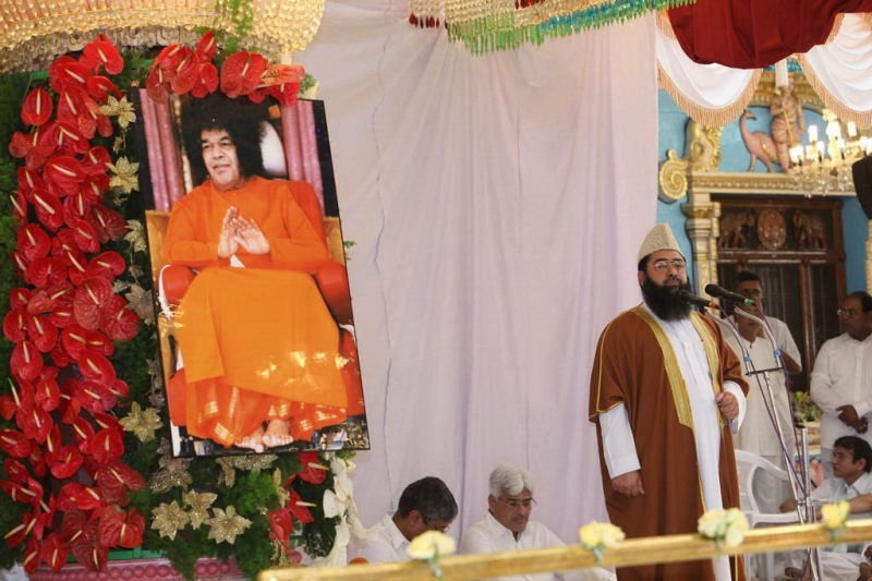 Sathya Sai Baba Maha Samadhi Photos - 46 / 59 photos