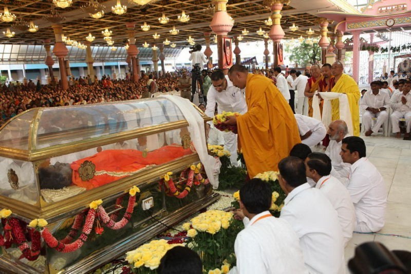 Sathya Sai Baba Maha Samadhi Photos - 53 / 59 photos