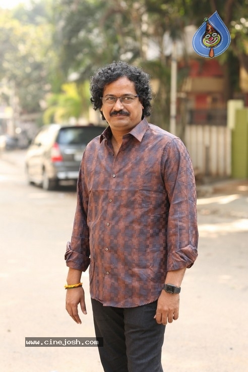 Satish Vegesna Interview Photos - 3 / 21 photos