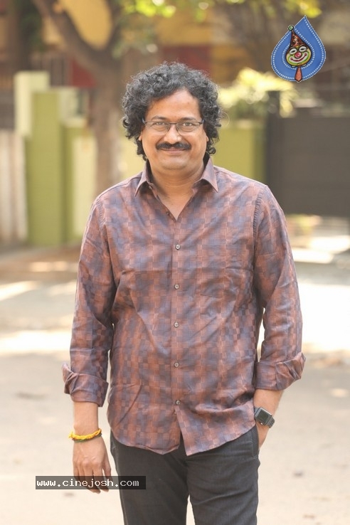 Satish Vegesna Interview Photos - 18 / 21 photos