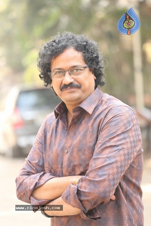 Satish Vegesna Interview Photos - 20 / 21 photos