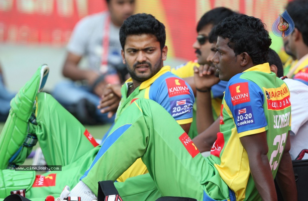 Semi Final 1 Kerala Strikers vs Karnataka Bulldozers Match - 9 / 71 photos