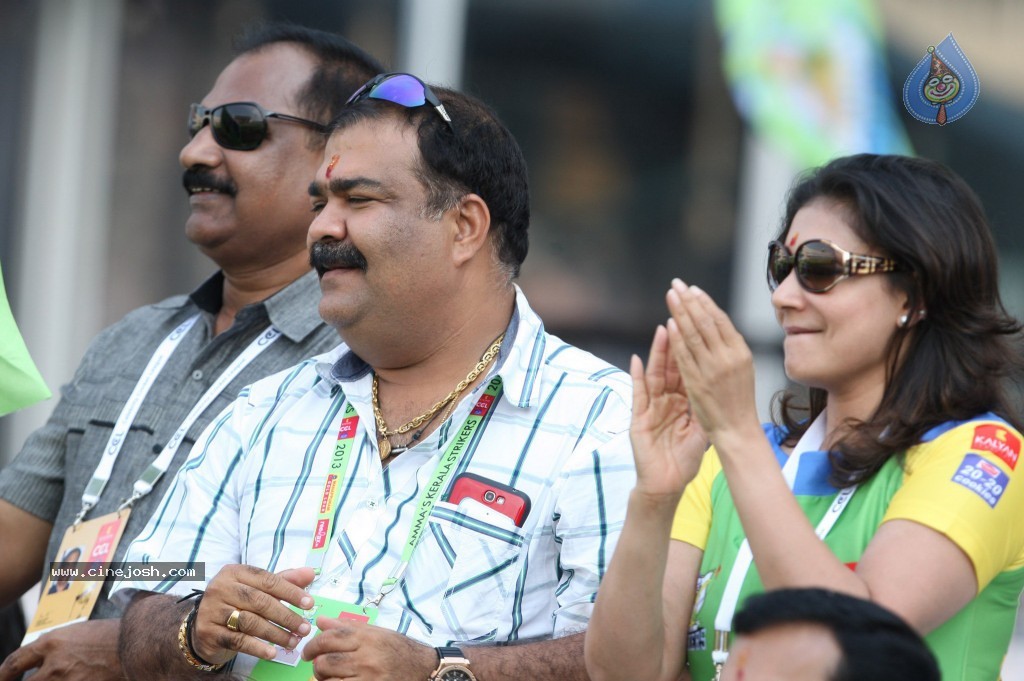 Semi Final 1 Kerala Strikers vs Karnataka Bulldozers Match - 36 / 71 photos