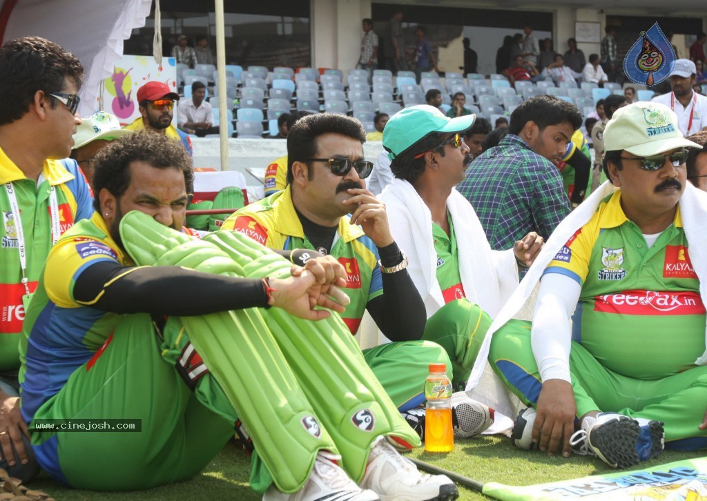 Semi Final 1 Kerala Strikers vs Karnataka Bulldozers Match - 65 / 71 photos