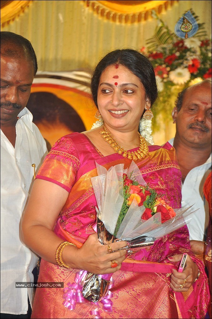 Senthil Son Wedding Reception Photos - 4 / 88 photos
