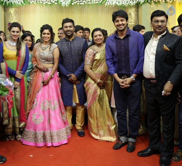 Shanthnu and Keerthi Wedding Reception Photos - 45 / 126 photos