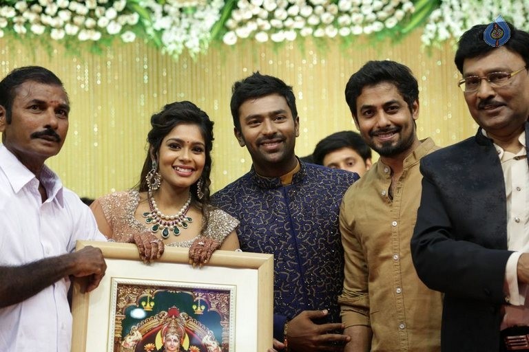 Shanthnu and Keerthi Wedding Reception Photos - 46 / 126 photos