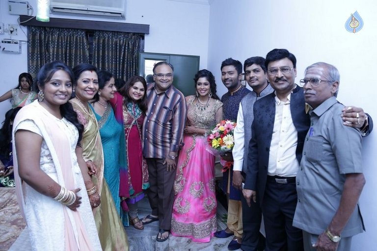 Shanthnu and Keerthi Wedding Reception Photos - 82 / 126 photos