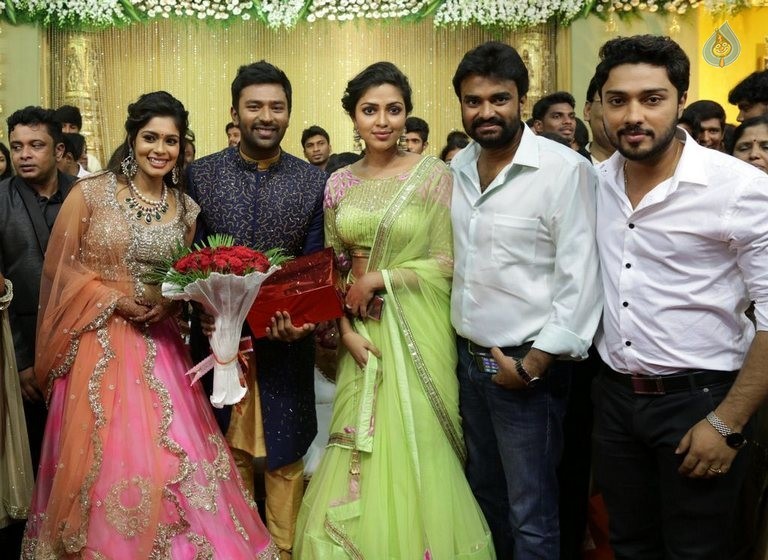Shanthnu and Keerthi Wedding Reception Photos - 112 / 126 photos