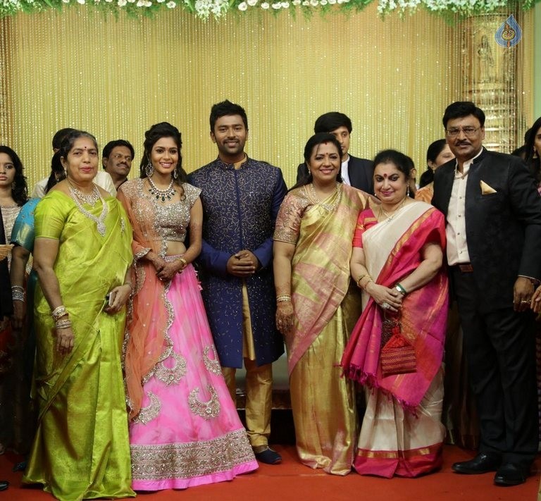 Shanthnu and Keerthi Wedding Reception Photos - 125 / 126 photos