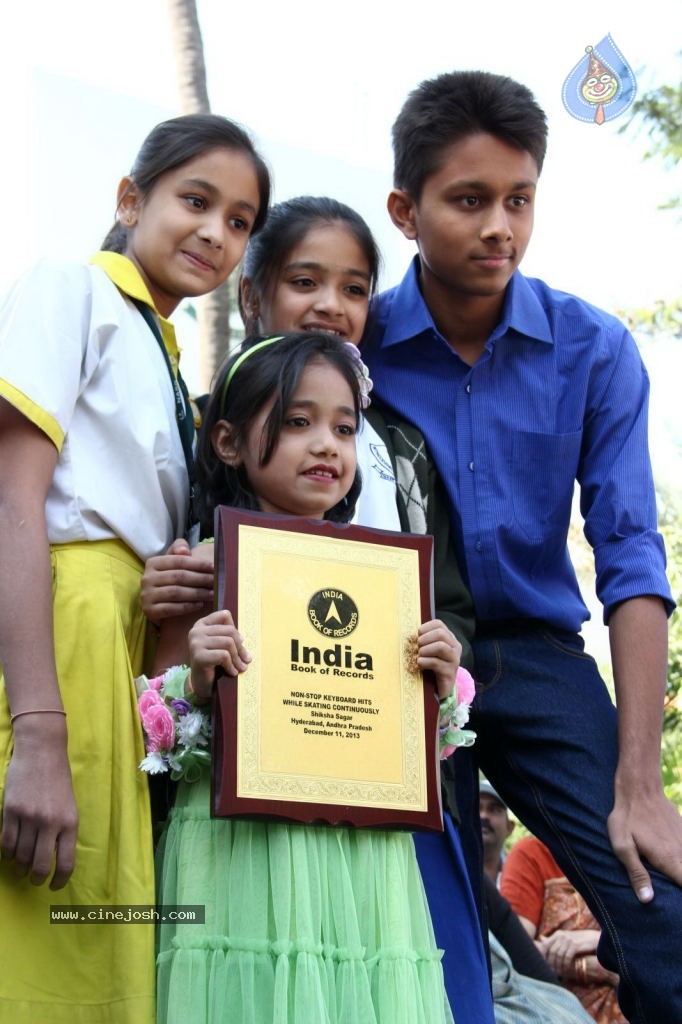 Shiksha Sagar Shah India Book of Records Event - 5 / 116 photos