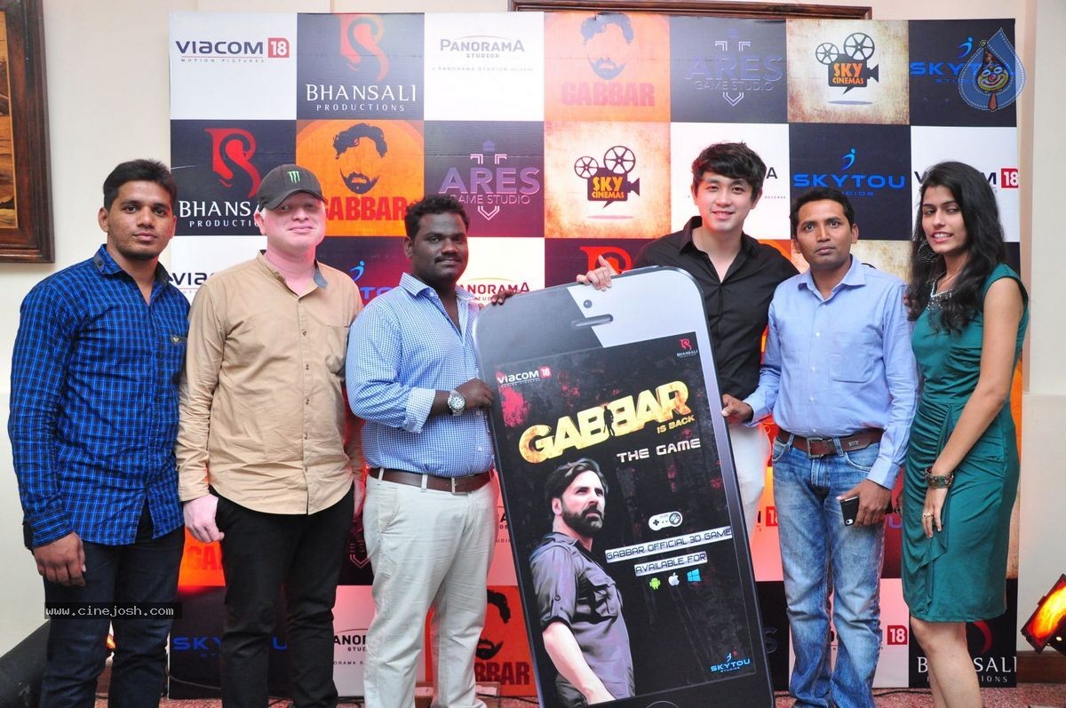 Shruti Hassan Launches Gabbar Game - 40 / 69 photos