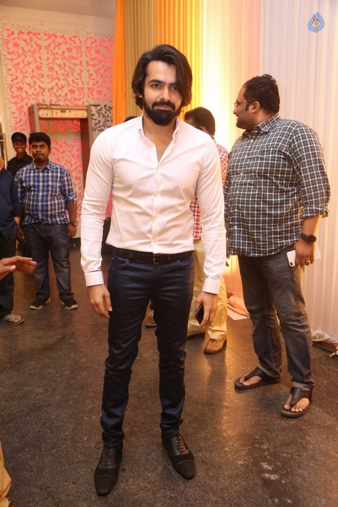 Shyam Prasad Reddy Daughter Wedding Photos 1 - 103 / 123 photos