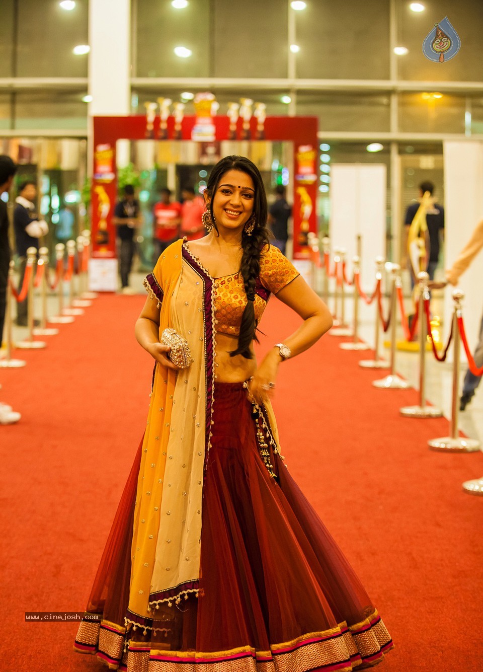 SIIMA 2013 Awards Day2 Photos 01 - 1 / 153 photos