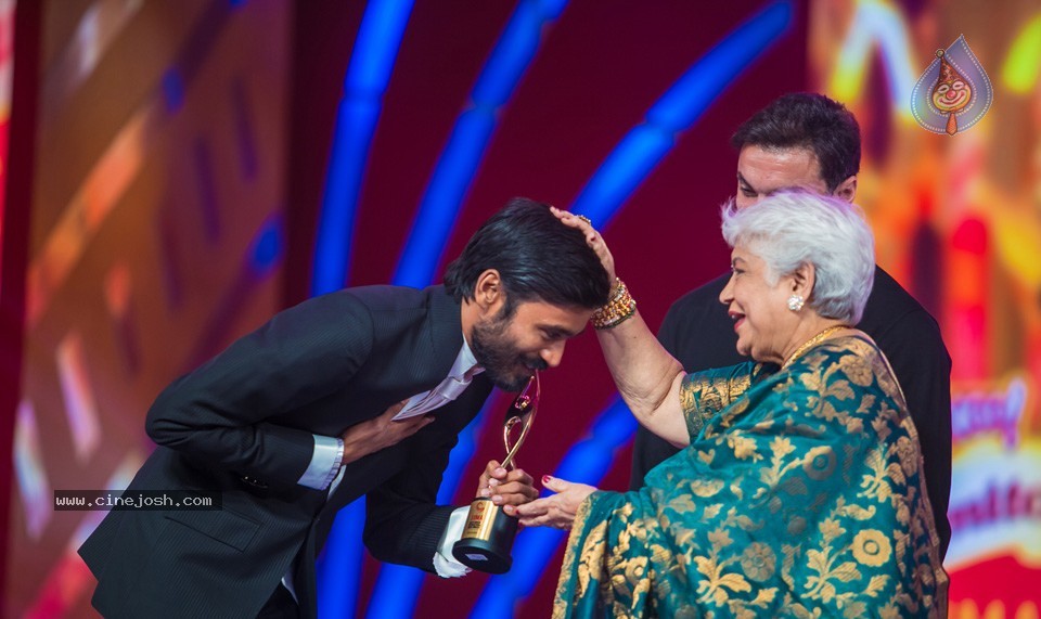 SIIMA 2013 Awards Day2 Photos 01 - 11 / 153 photos