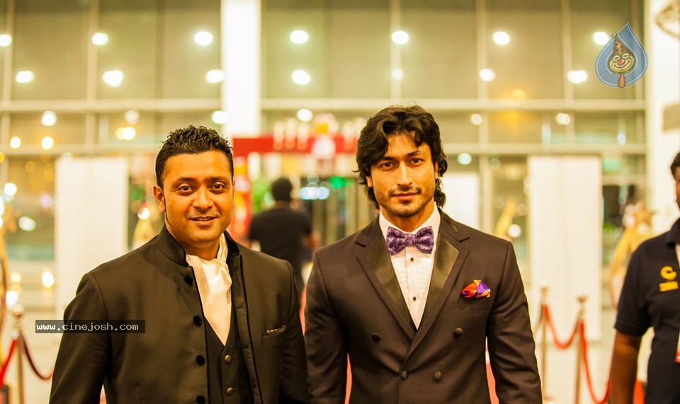 SIIMA 2013 Awards Day2 Photos 01 - 19 / 153 photos
