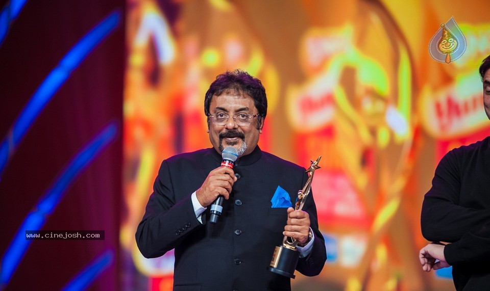 SIIMA 2013 Awards Day2 Photos 01 - 86 / 153 photos